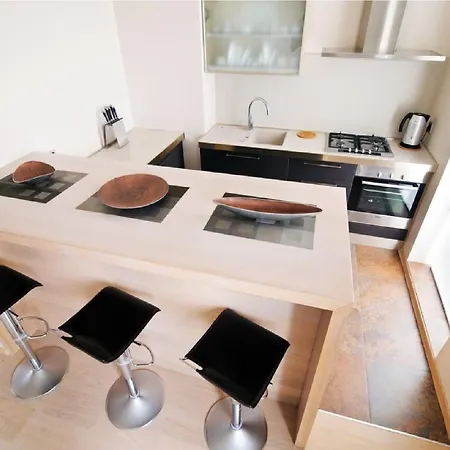 On Kiseliova 13 Apartment